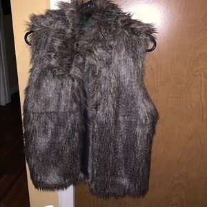 Fur vest